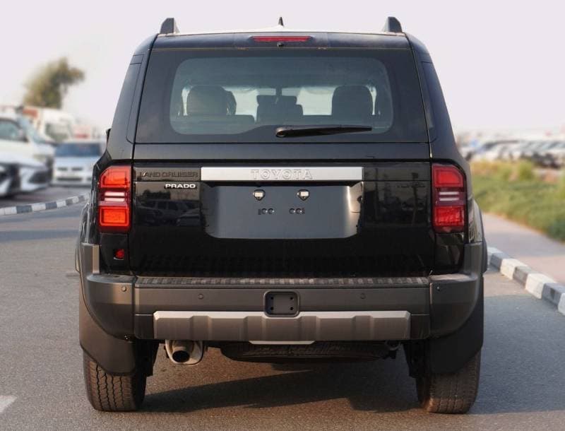 2026 Toyota Prado VXR thumbnail 7
