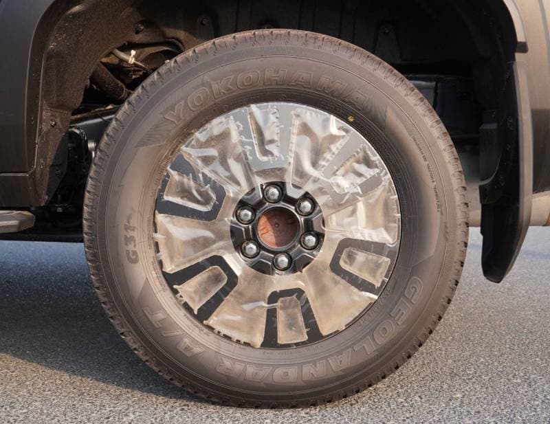 2026 Toyota Prado VXR thumbnail 5