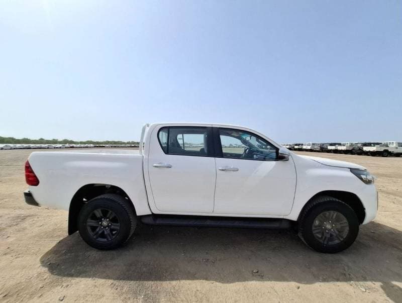 2026 Toyota Hilux SGLX