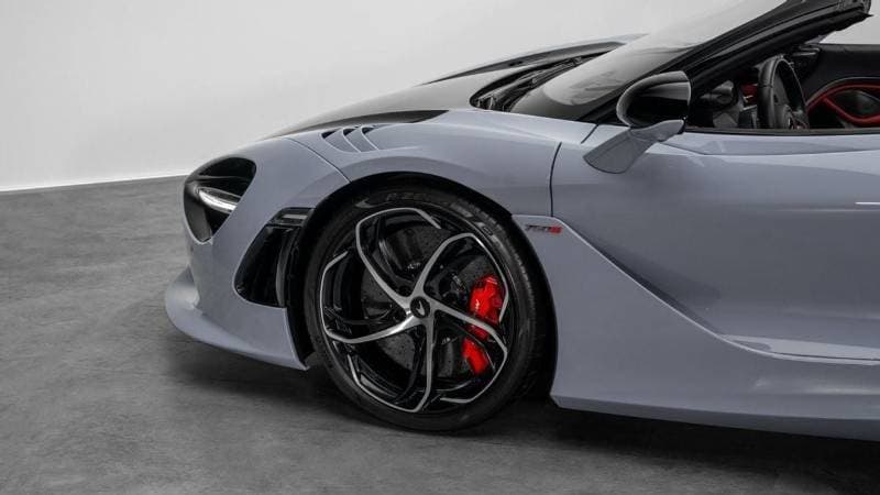 2024 McLaren 750S SPIDER thumbnail 4