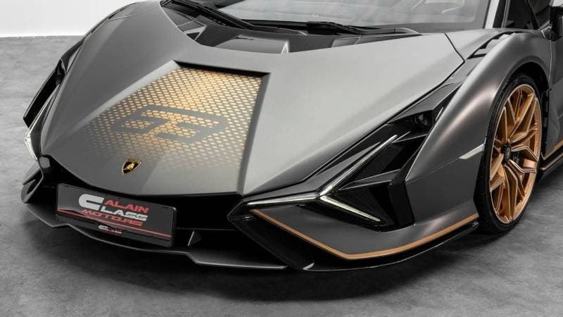 2021 Lamborghini Sian STANDARD thumbnail 5
