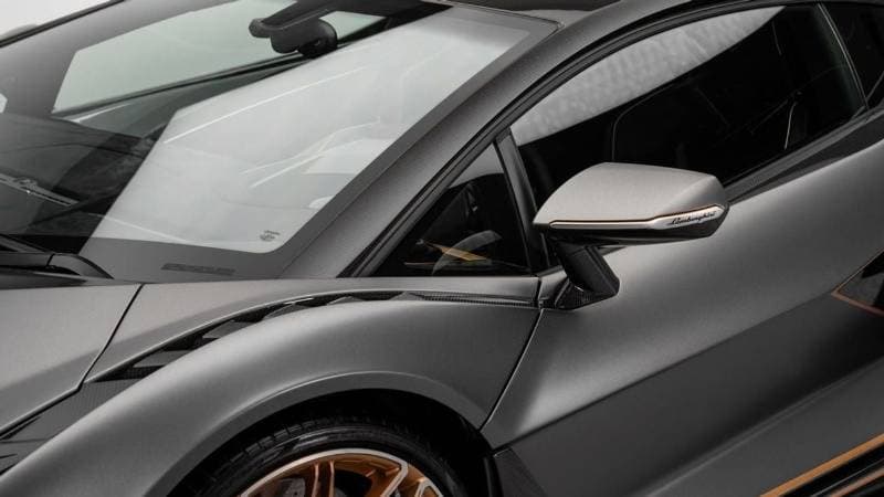 2021 Lamborghini Sian STANDARD thumbnail 6