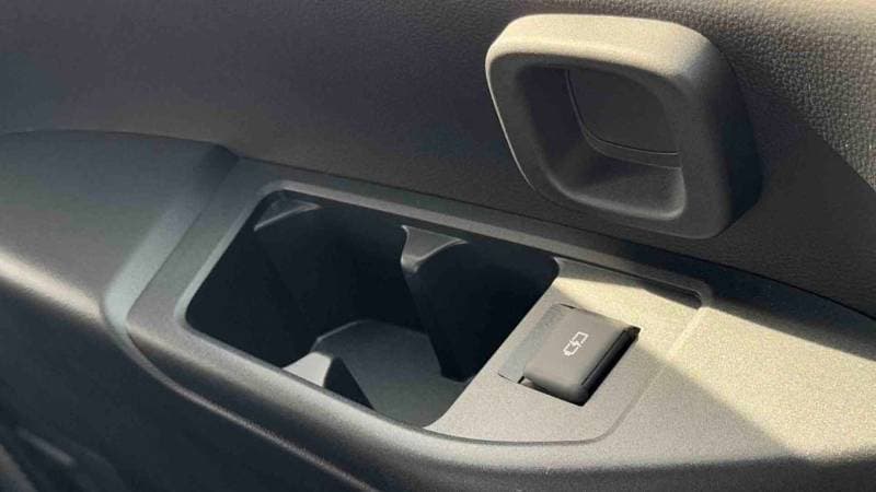 2026 Toyota Land Cruiser GXR thumbnail 8