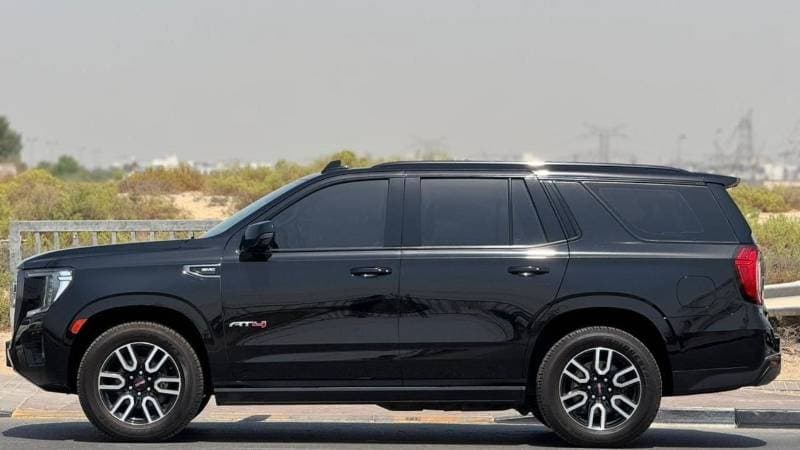2021 GMC Yukon AT4 thumbnail 3