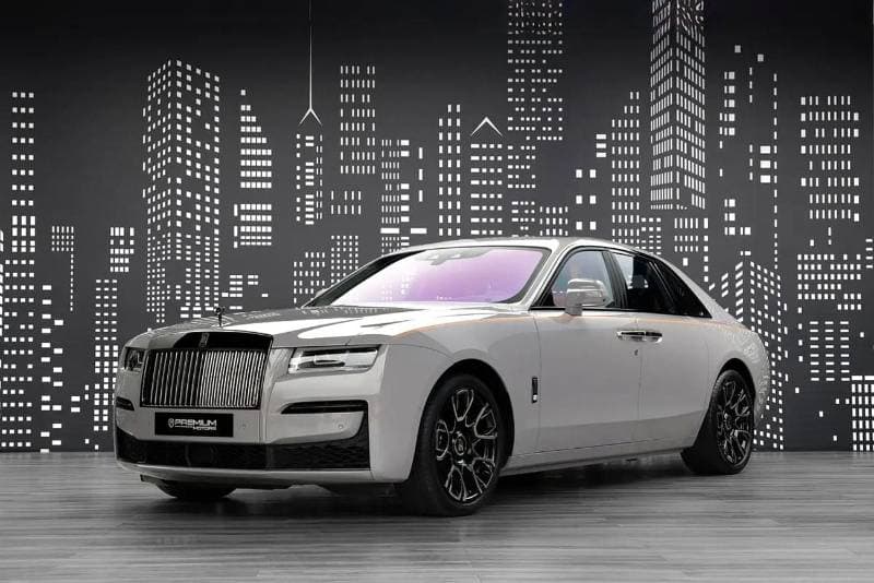 2024 Rolls Royce Ghost thumbnail 2