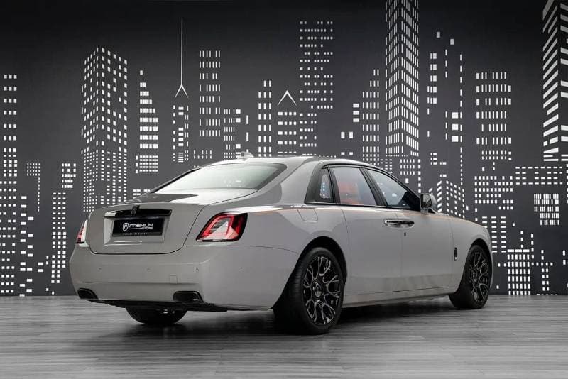 2024 Rolls Royce Ghost thumbnail 3