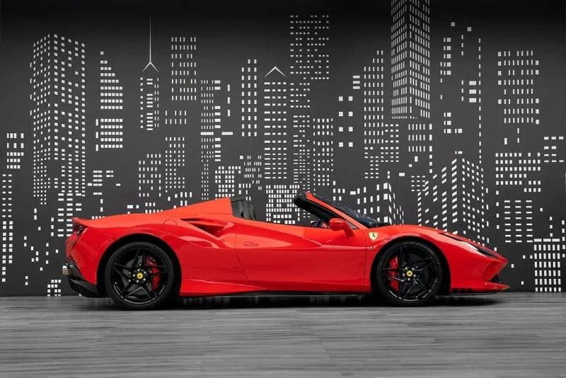 2020 Ferrari F8 Spider STANDARD thumbnail 8