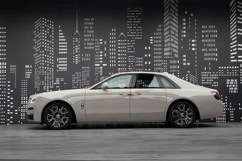 2024 Rolls Royce Ghost thumbnail 8