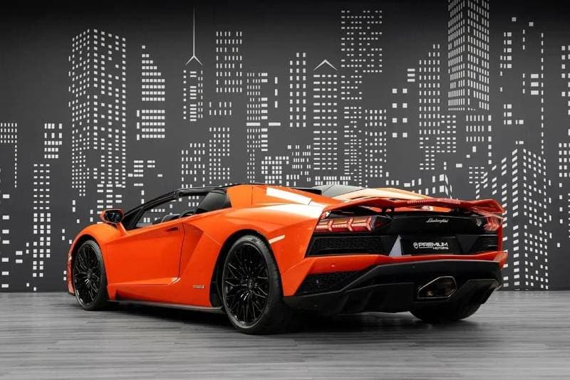2019 Lamborghini Aventador Roadster Aventador S thumbnail 5
