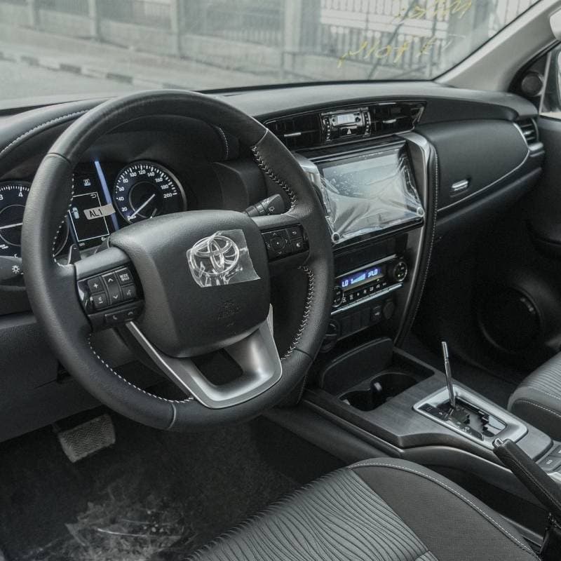 2026 Toyota Fortuner EXR thumbnail 7