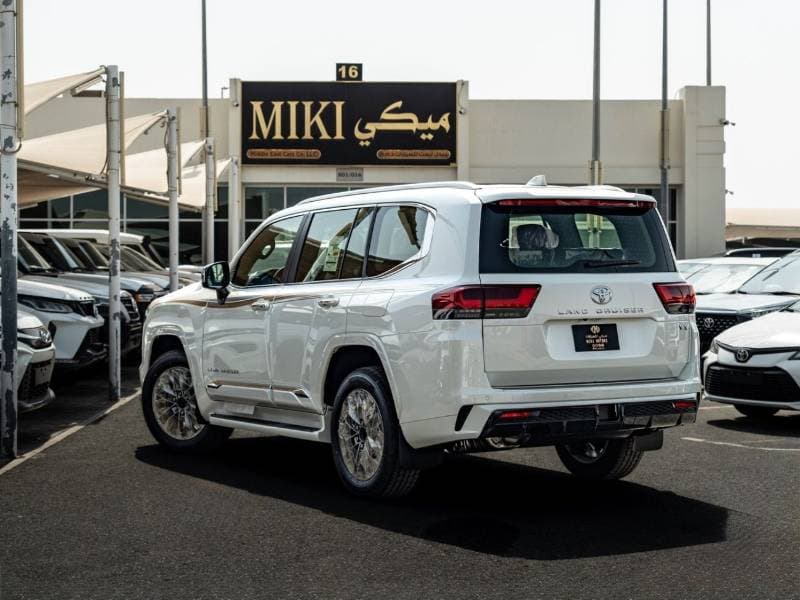2026 Toyota Land Cruiser VX thumbnail 6
