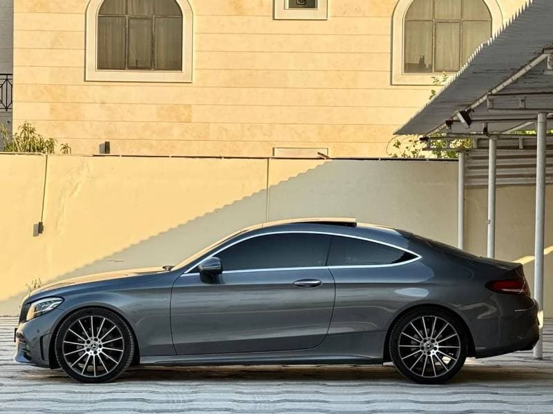 2019 Mercedes Benz C200 AMG thumbnail 6