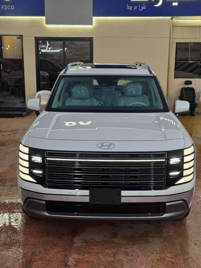 2026 Hyundai Palisade LIMITED thumbnail 2