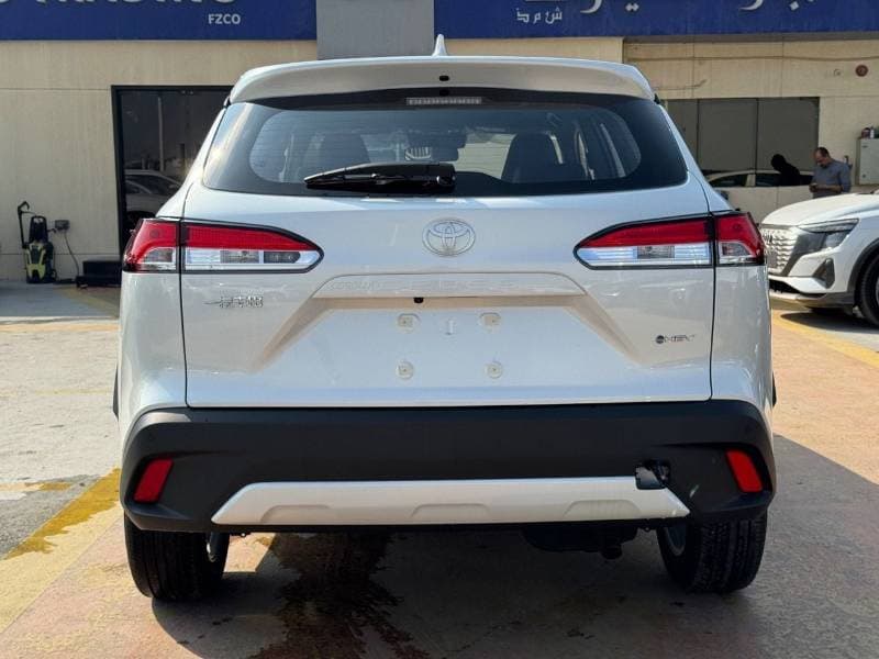 2026 Toyota Corolla Cross GLI thumbnail 7