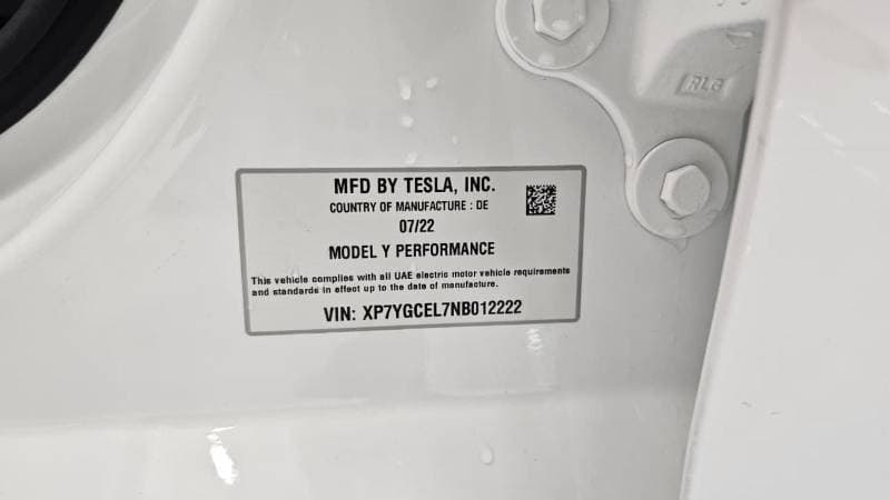 2022 Tesla Model Y PERFORMANCE thumbnail 6