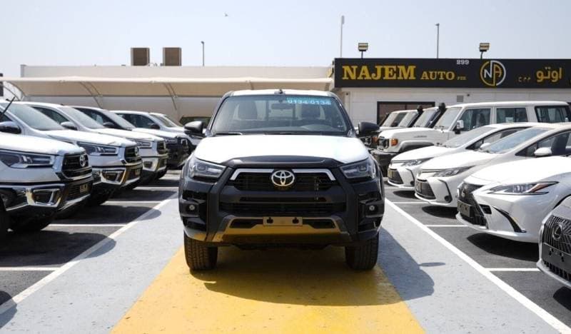 2024 Toyota Hilux ADVENTURE thumbnail 6