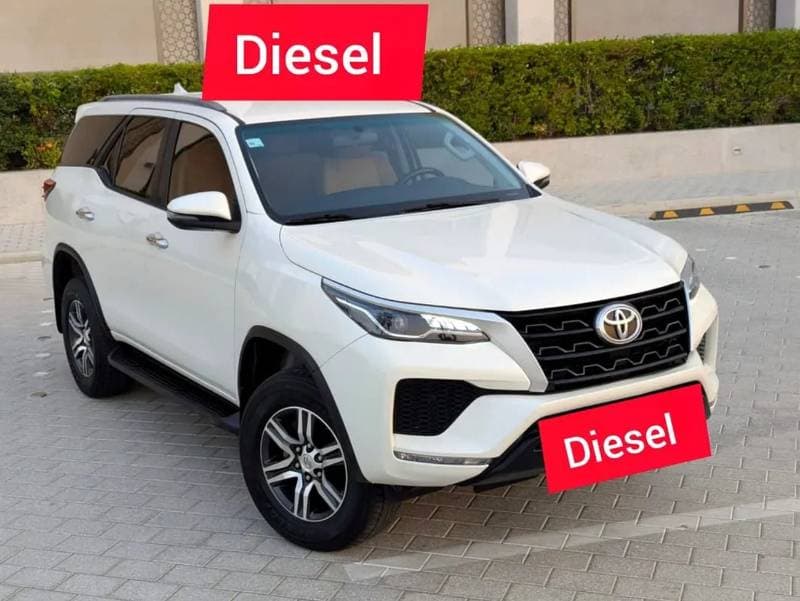 2022 Toyota Fortuner VX2