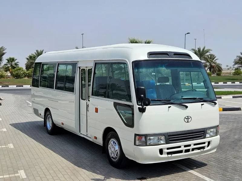 2003 Toyota Coaster GL thumbnail 2
