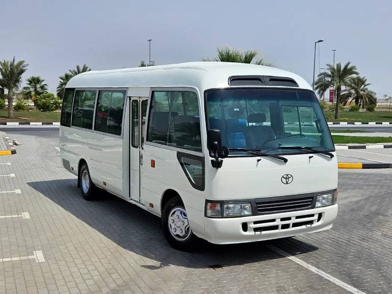 2003 Toyota Coaster GL thumbnail 5
