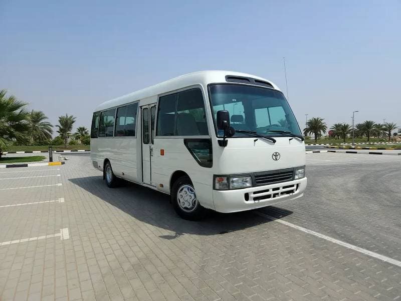 2003 Toyota Coaster GL thumbnail 6
