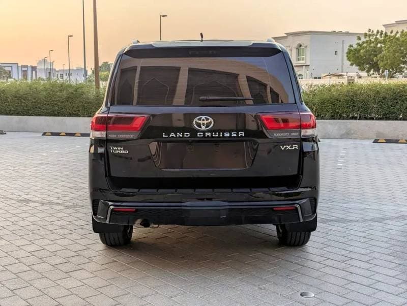 2023 Toyota Land Cruiser GXR thumbnail 6