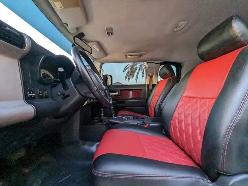 2011 Toyota FJ Cruiser BASE thumbnail 6