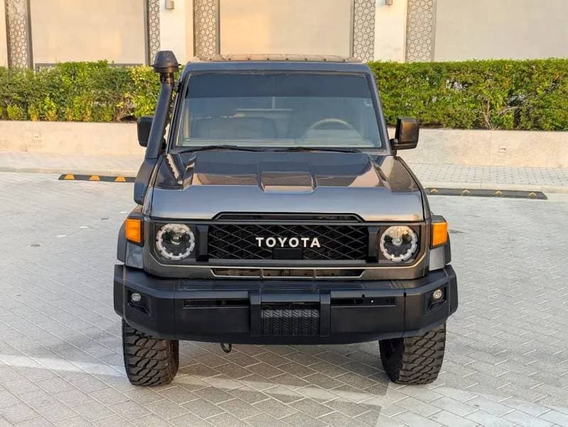 2008 Toyota Land Cruiser 70 LC79 LX thumbnail 3