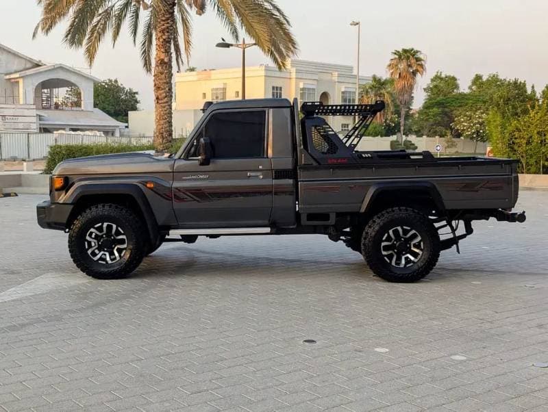 2008 Toyota Land Cruiser 70 LC79 LX thumbnail 4