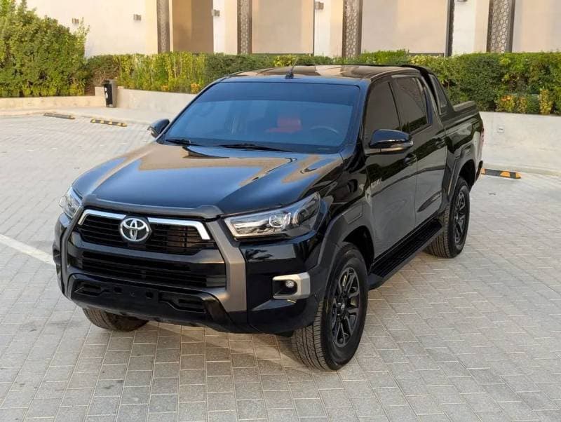 2021 Toyota Hilux ADVENTURE thumbnail 2