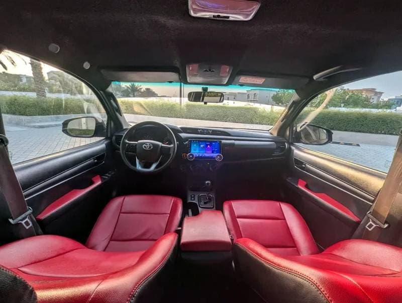 2021 Toyota Hilux ADVENTURE thumbnail 3