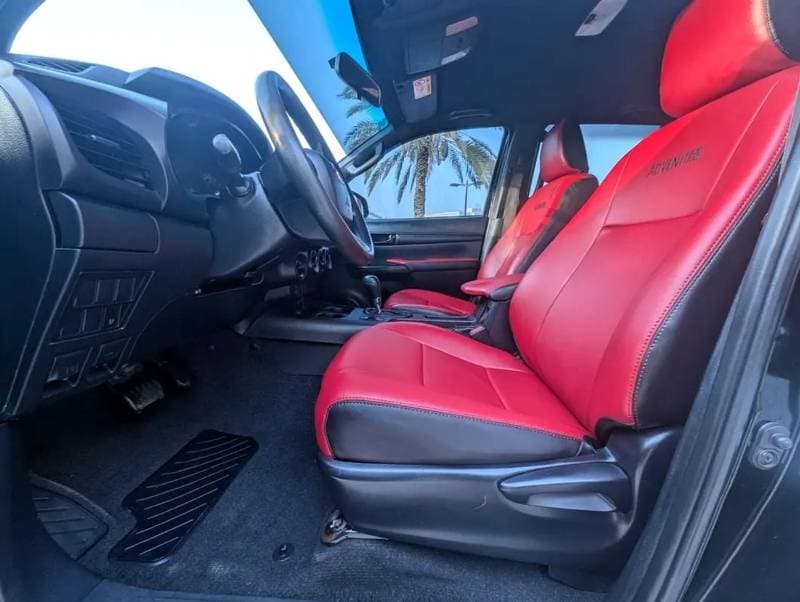 2021 Toyota Hilux ADVENTURE thumbnail 6