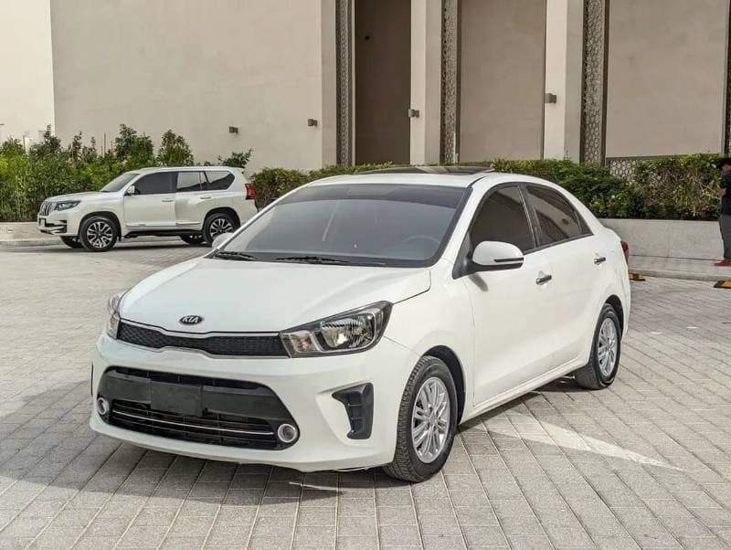2020 Kia Pegas LX thumbnail 5