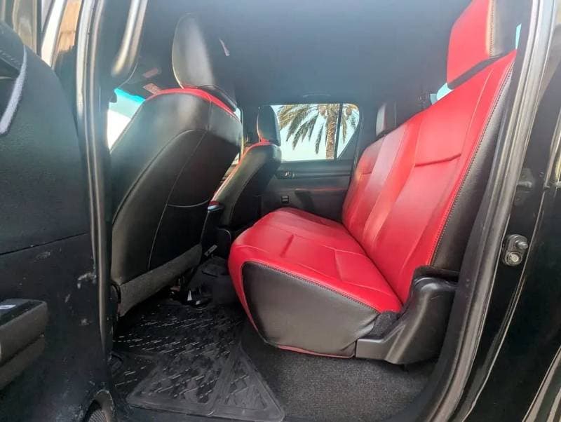 2021 Toyota Hilux ADVENTURE thumbnail 5