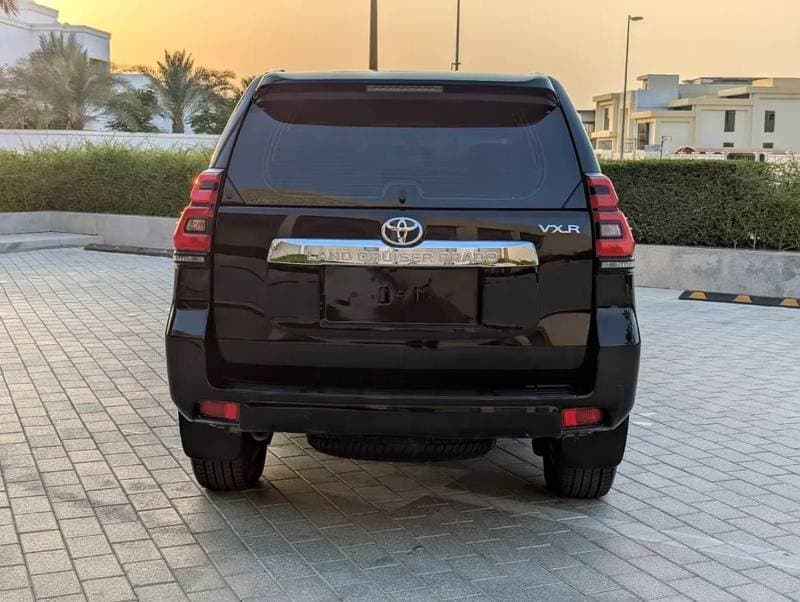 2021 Toyota Prado VXR thumbnail 6
