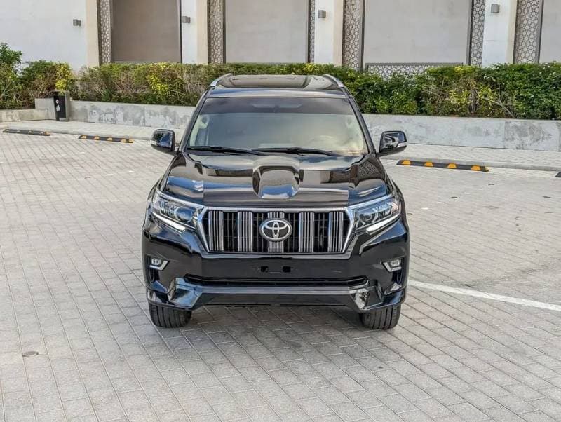 2019 Toyota Prado TX L thumbnail 3