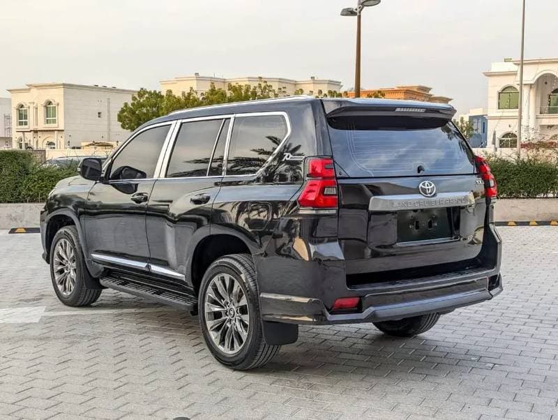 2020 Toyota Prado GXR thumbnail 4
