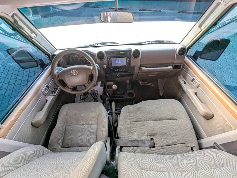 2012 Toyota Land Cruiser 70 Diesel thumbnail 3