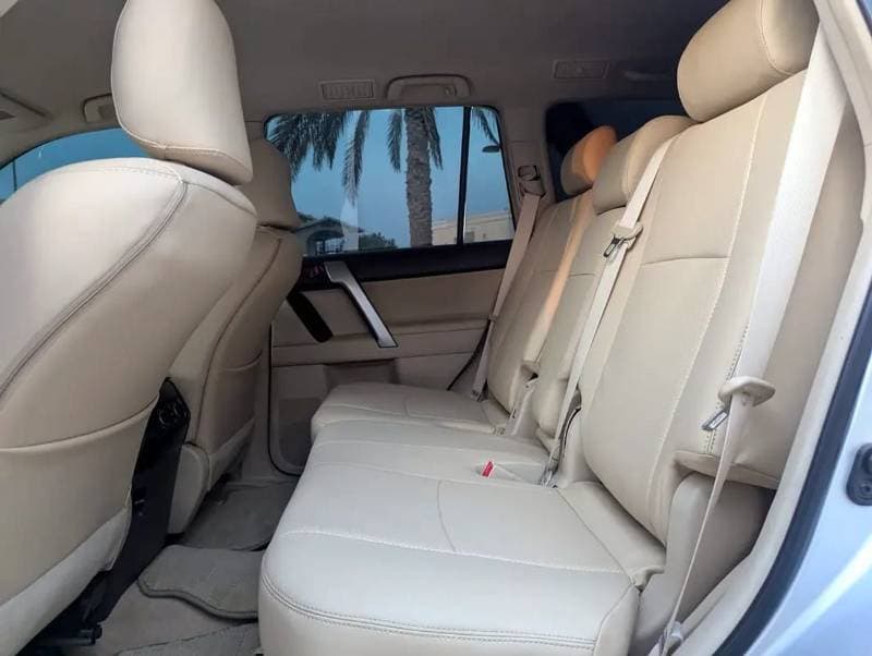2018 Toyota Prado EXR thumbnail 5