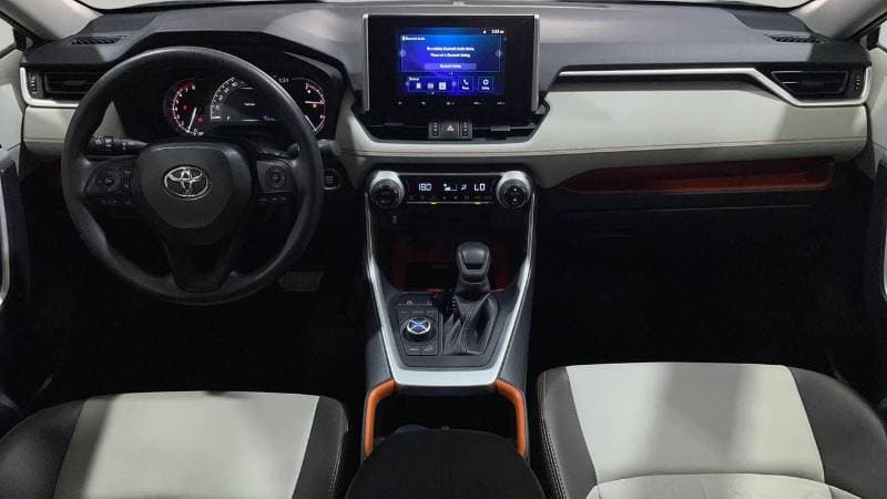 2025 Toyota RAV4 ADVENTURE thumbnail 7
