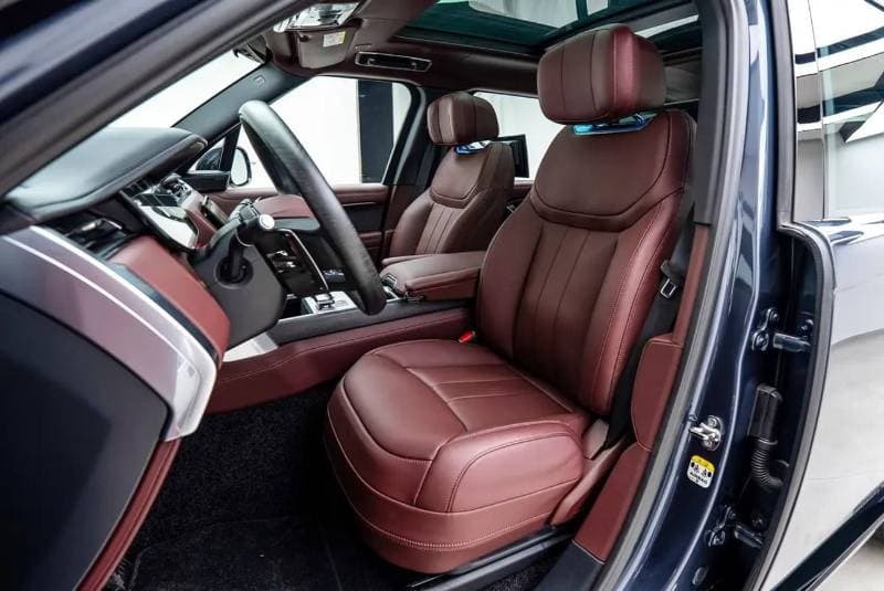 2025 Land Rover Range Rover AUTOBIOGRAPHY LWB P530 thumbnail 8