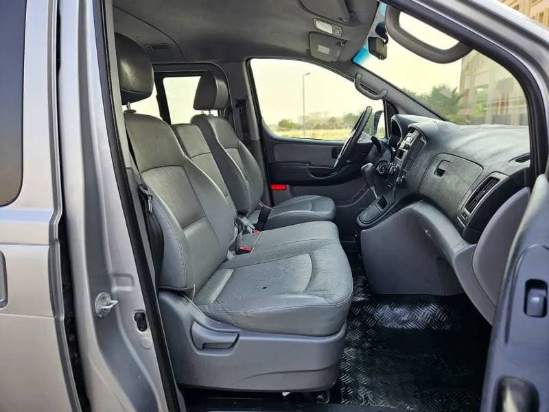 2015 Hyundai Grand Starex STANDARD thumbnail 8