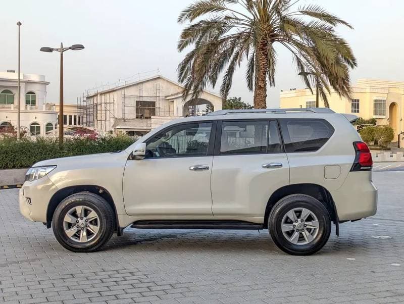 2020 Toyota Prado TX L thumbnail 7