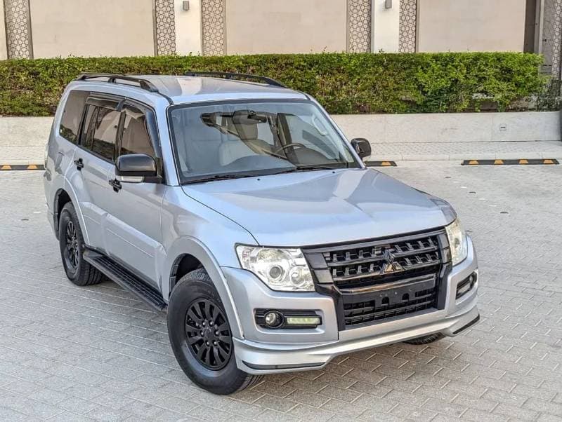 2015 Mitsubishi Pajero GLS MIDLINE
