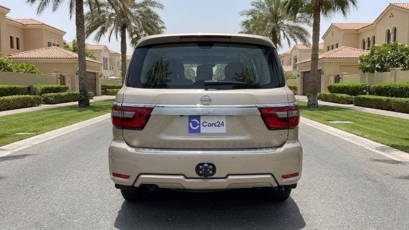 2023 Nissan Patrol SE PLATINUM CITY thumbnail 4