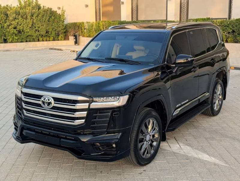2022 Toyota Land Cruiser EXR thumbnail 2