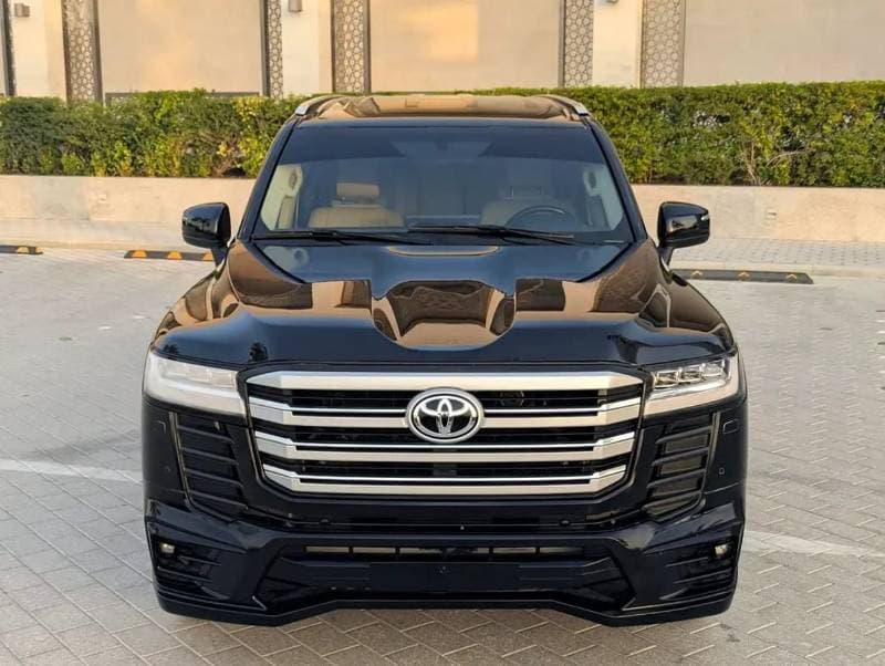 2022 Toyota Land Cruiser EXR thumbnail 8
