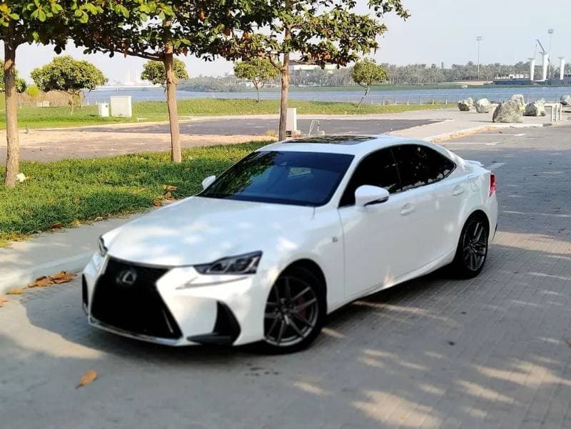 2017 Lexus IS300 AWD thumbnail 8