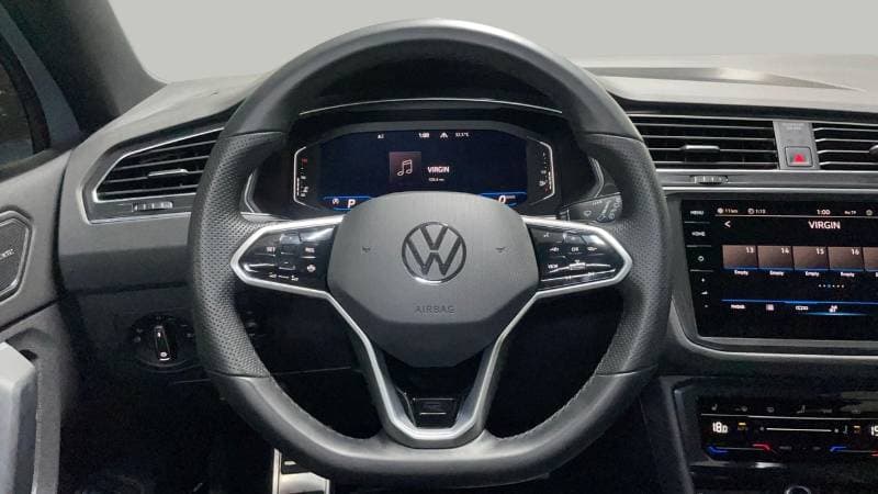 2023 Volkswagen Tiguan thumbnail 8