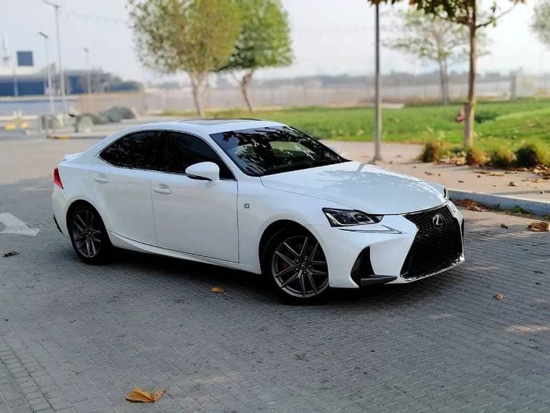 2017 Lexus IS300 AWD thumbnail 6