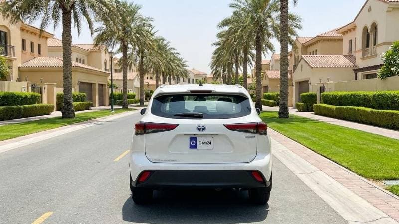 2023 Toyota Highlander GXR thumbnail 4